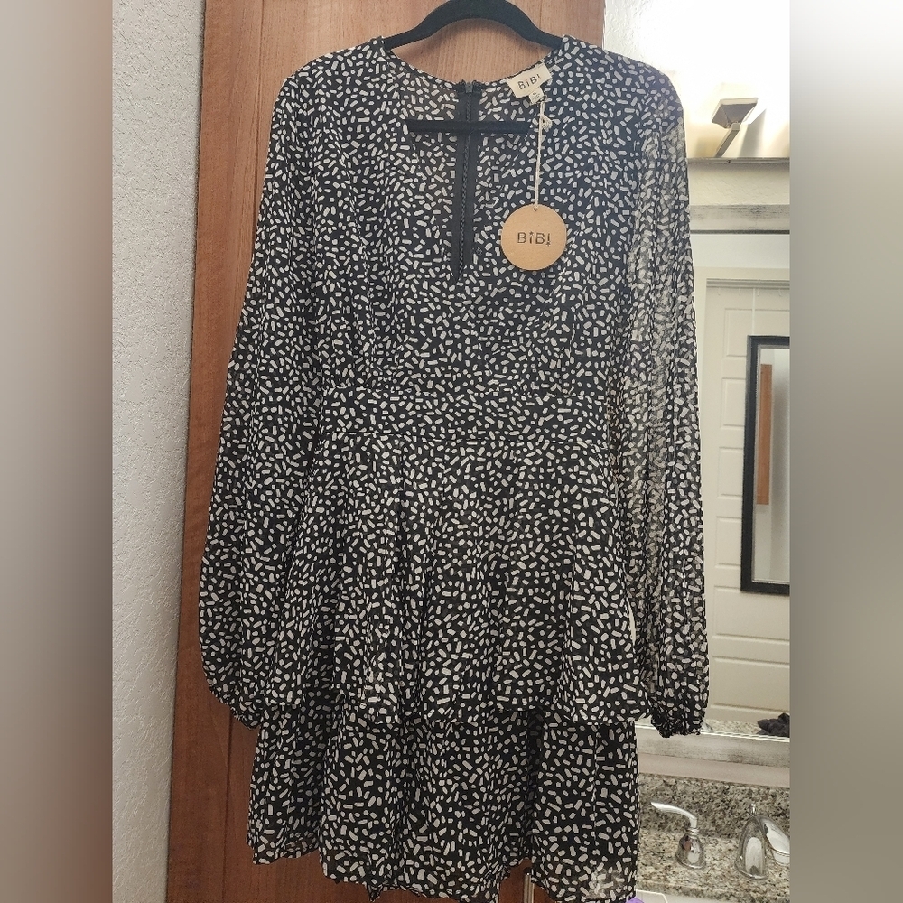 NWT BiBi Romper XL black and white! So beautiful!